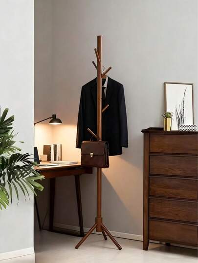 3 Stücke kompakte baumförmige Garderobe, mit einem freistehenden Halter aus Kiefernholz. Das Dreifuß-Design ist einfach zu installieren und wird zum Aufhängen von Hüten, Mänteln, Schals und Taschen in Schlafzimmern, Fluren, Eingangsbereichen oder Büros verwendet.