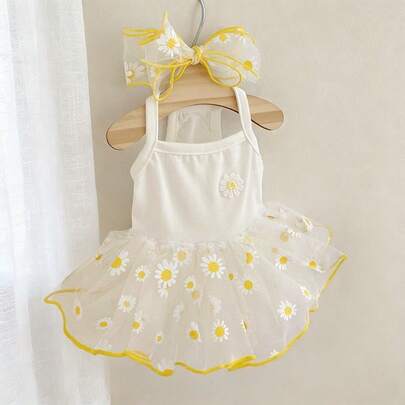 轻盈夏季宠物薄纱连衣裙，适合博美犬、比熊犬、贵宾犬、约克夏犬、雪纳瑞犬和其他小型犬。