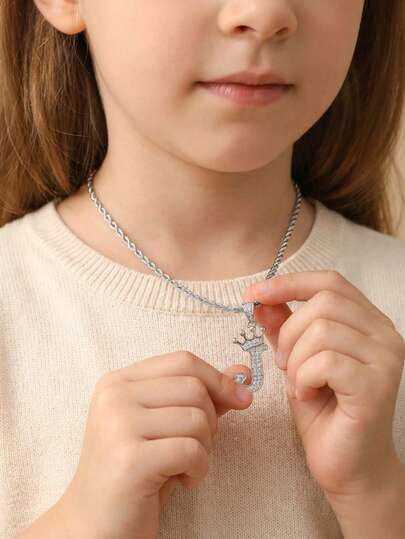 1pc Classic Silver-Tone Copper Cubic Zirconia 26 Letter Pendant Necklace, Party Decor Accessory, Gift For Family & Friends, Jewelry Accessory
