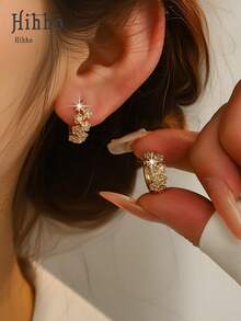 Hihho 1 Pair Encrusted Floral Zirconia Hoop Earrings, Gold & Silver Plated Luxury Niche Delicate Earrings, Suitable For All Skin Tones, Can Be Paired With T-Shirts, Dresses For Everyday Chic, Or Dresses/Formal Wear For Dates/Parties, A Versatile Accessory For All Seasons - Blooming Flowers - View 6