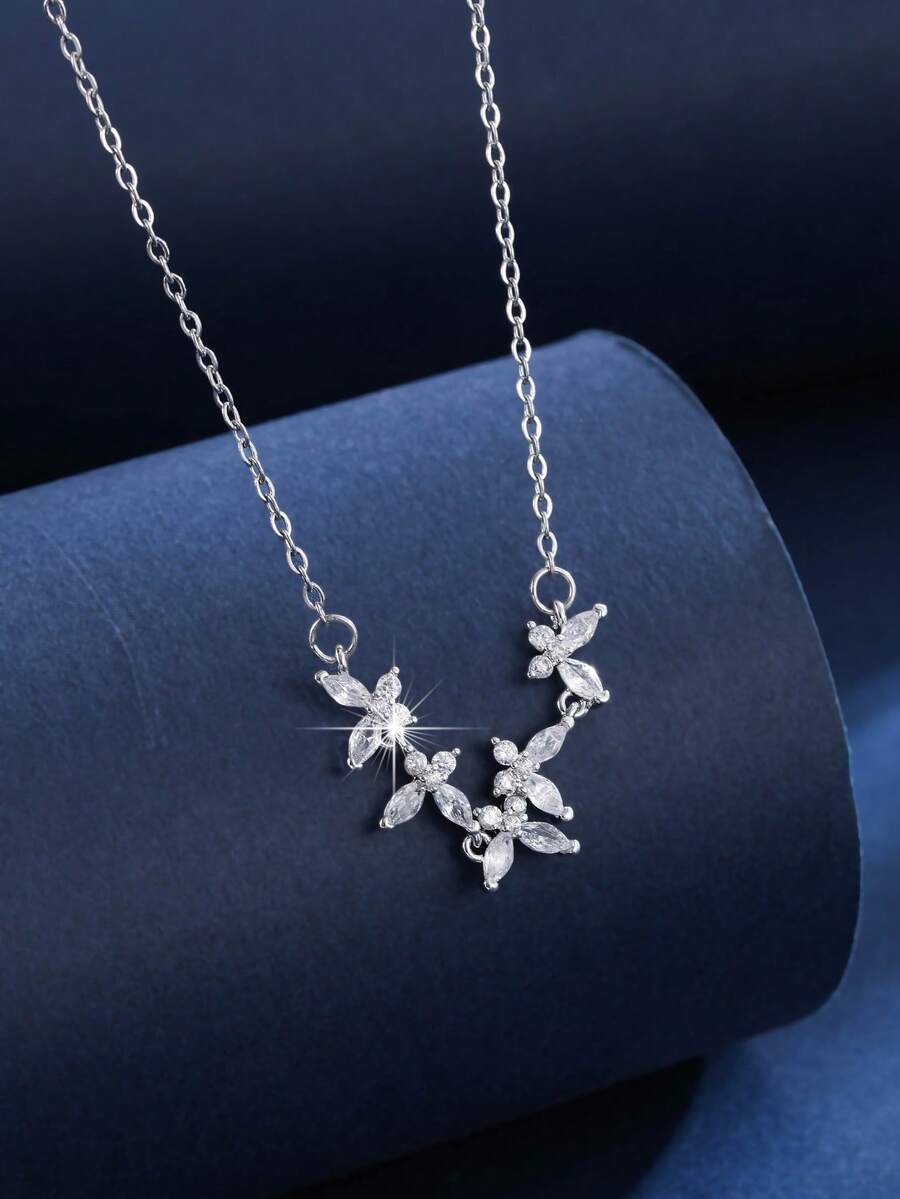 1pc Casual Elegant Butterfly Pendant Necklace, Suitable For Daily Wear, Dates, Commute, Holidays And Celebrations - L1137 - View 1