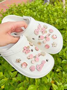 18件套花朵鞋饰，粉色花朵鞋夹，可拆卸鞋饰，时尚优雅，适用于凉鞋和拖鞋，是节日礼物的绝佳选择。 - 粉色 - 查看 4