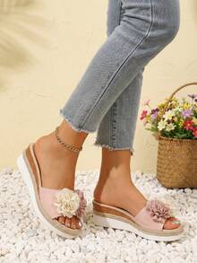 Women's Dual-Color Floral Decor Wedge Slide Sandals, Vacation Style Summer Pink PU Upper One-Piece Rope Platform Sandals, Beach Holiday Slippers, Daily Wear Flip Flops (Floral Direction Random) - Pink - View 4