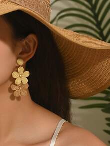OOQ 1 Pair Handmade Woven Raffia Gradient Color Flower Design Earrings, Boho Summer Style, Minimalist High-End Floral Tassel Earrings Suitable For Women Daily, Holiday, Party Wear - Khaki - View 3