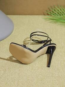 Giày sandal cao gót siêu cao gót màu vàng hoa văn quai chéo dành cho nữ. - màu đen - Xem 4