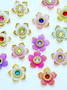 50颗25毫米金边水钻花朵贴花，可用于DIY珠宝、鞋子、服装、包包、礼品等。 - 混色 - 查看 1