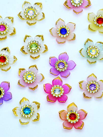 50颗25毫米金边水钻花朵贴花，可用于DIY珠宝、鞋子、服装、包包、礼品等。