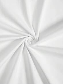 Camiseta de la película Zombies 4 para hombre y mujer - Diseño gráfico NOVA y logotipo de Zombie 4 - Camiseta casual de manga corta roja/blanca - Blusa holgada de corte en H para primavera/verano para fans (ZOMBIES 4: DAWN OF THE VAMPIRES) - Blanco - Ver 4