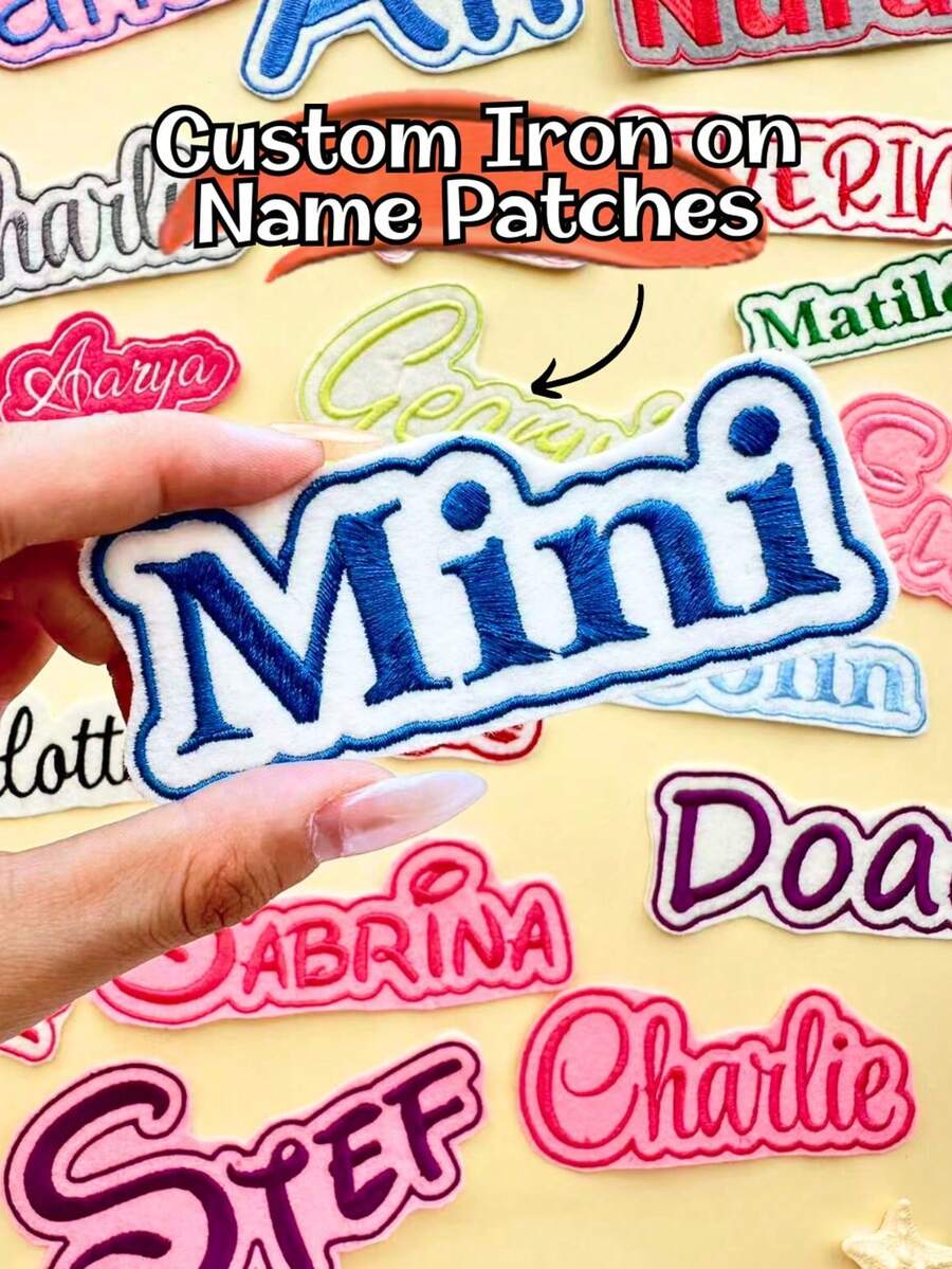 Bộ 1/3/5 miếng vá thêu tên theo yêu cầu, miếng vá tên cá nhân hóa – Miếng vá vải cá nhân hóa có thể ủi hoặc may lên vải, kích thước 3-6 inch, huy hiệu thêu chữ thời trang cho áo khoác, mũ, ba lô, trang trí quần áo tự làm, miếng vá cá nhân hóa có thể ủi/may lên vải làm quà tặng Ngày của Mẹ, quà tặng Ngày của Cha, quà tặng lý tưởng cho nam, quà tặng lý tưởng cho nữ, quà lưu niệm kỷ niệm sự phát triển được cá nhân hóa.