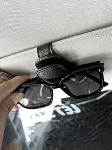 1pc Universal Car Sun Visor Glasses Clip - Made Of Anti-Slip PU Material, With Quick Release Function Glasses Holder, Firmly Clips Fashionable Glasses/Sunglasses, Fits All Vehicle Models - A - View 4