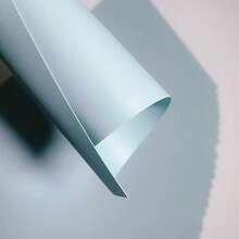 Pacote com 15 folhas de cartolina azul-clara perolada dupla face, papel artesanal multiuso, papel decorativo, tamanho A4 (29,7 x 21 cm), 250 g/m², ideal para recortar e fazer cartões, decorações para o Halloween, Natal e festas. - 15 folhas de papel perolado azul claro - Ver 3
