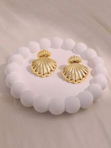 2-10件套金色女士耳环套装，饰有液态金属叶片、永生花、扇形花边、大型蜂窝翅膀和纹理大C形耳环，时尚优雅，适合全年佩戴，是送给爱人的最佳礼物。 - 金黃色 - 查看 3