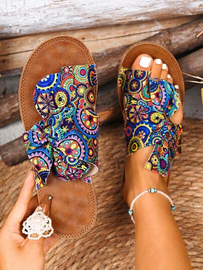 Rainbow Bow Tie Women's Flat Sandals, Comfortable Massage Sole Colorful Beach Slippers