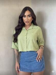 Women's Cropped Short-Sleeve Shirt With Pockets, Casual Cropped Oversized Blouse, Short Blouse For Office, Stylish Oversized Cropped Shirt - 橄欖綠 - 查看 2