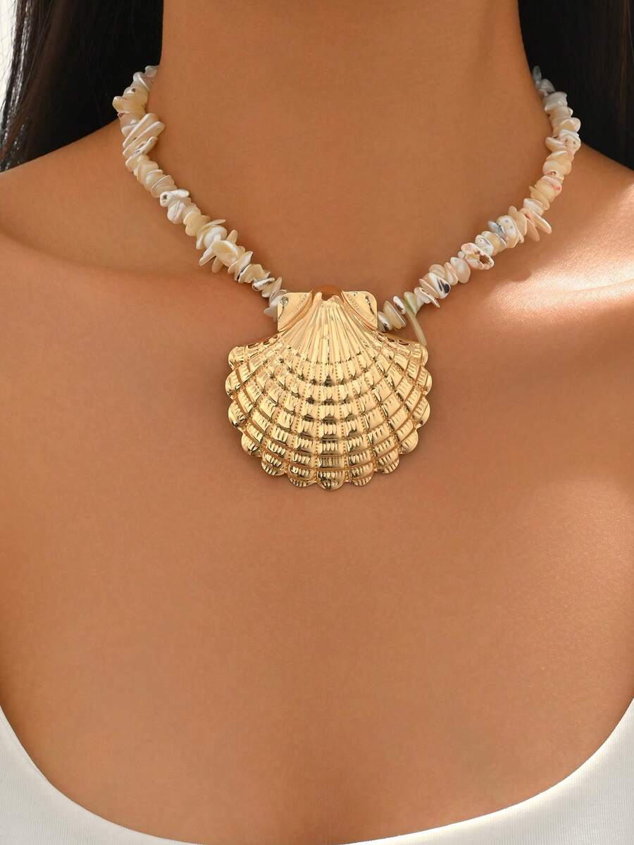 1pc Asymmetrical Beaded Alloy Large Shell Pendant Necklace, Unique Design Vacation Style Necklace Suitable For Daily Wear, Vacation, Party And Date, Chain Length Customizable - Multicolor - View 1