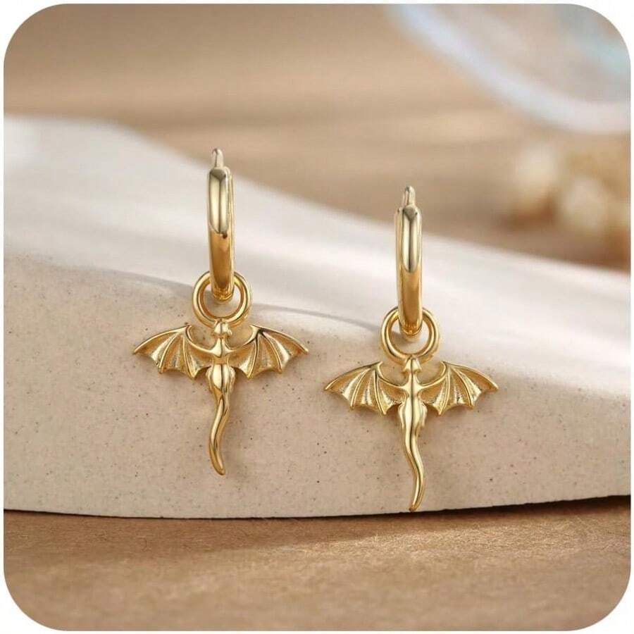 Tiny Dragon Huggie Small Hoop Earrings With Charm, Personalized Dragon 316L Surgical Steel 18k Gold Plated Dagon Drop Dangle Earrings For Women - 金色 - 查看 1