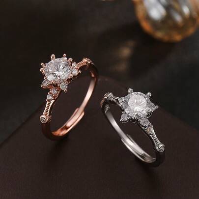 2枚多色几何戒指，铜合金材质，镶嵌水钻，百搭设计，适合作为情人节、母亲节礼物，送给女性、家人、朋友和情侣。