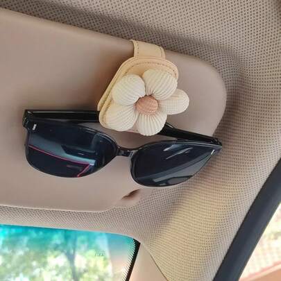 1 حقيبة تخزين لمرآة الشمس للسيارة، حامل نظارات متعدد الوظائف وأنيق، تصميم مدمج وموفر للمساحة، مشبك نظارات بزهور، حقيبة تخزين عملية، سهل الوصول دون عرقلة الرؤية، إغلاق مغناطيسي، مشبك نظارات أنيق، مشبك بطاقات، اكسسوار داخلي للسيارة