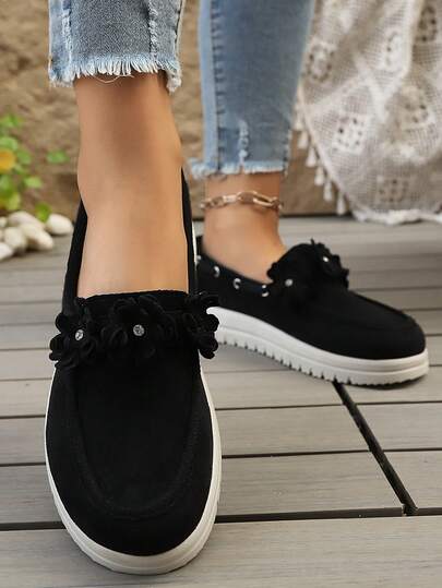 2026 Spring/Summer New Thick Sole Floral Slip-On Loafers, Casual Shoes For Plus Size