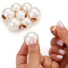 1/2/4个装时尚白色珍珠磁性丝巾夹，无需缝纫的丝巾装饰夹，0.79英寸/0.94英寸手工DIY，适用于服装下摆和领口，变换丝巾造型，提升优雅气质，多功能夹子，节日礼物 - A - 查看 10