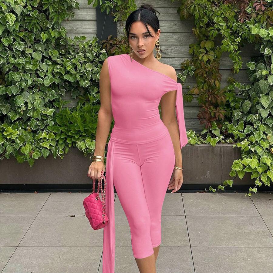 2PC/1set Summer New Fashion Street Style Asymmetrical Neck Sleeveless Top Slim Fit Tie-Waist Shorts Set - 粉色 - 查看 1