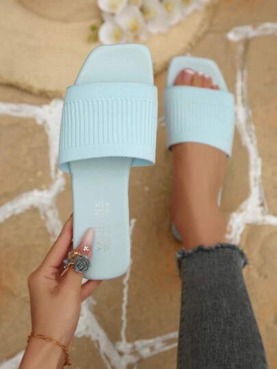 Sandalias planas tejidas para mujer, azul claro, sandalias de verano versátiles y de moda casual con una correa