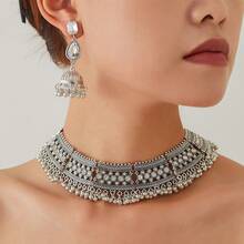 Bộ trang sức nữ gồm 1 bộ dây chuyền tua rua đính đá pha lê và ngọc trai giả kiểu Bohemian, cùng 1 đôi bông tai tua rua hình học đính pha lê, thích hợp đeo hàng ngày, dự lễ hội, tiệc tùng, làm quà tặng. - Hồng - Xem 1