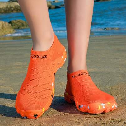 Giày đi nước nhanh khô cho cặp đôi, giày thể thao dạng tất nhẹ, thoáng khí dành cho bãi biển, bơi lội và lướt sóng.
