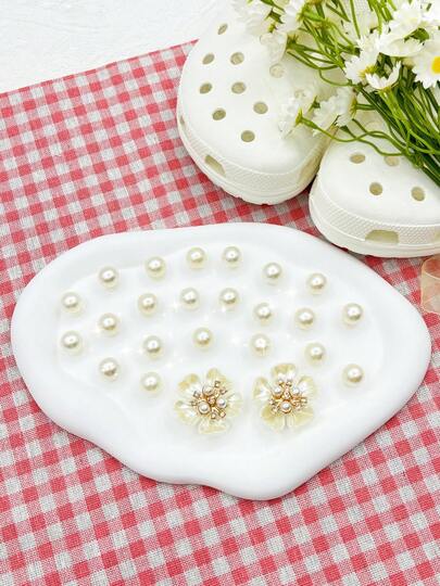 24Pcs White Flower&Faux Pearl Shoe Charms Decoration Set For Clogs Premium Quality Popular Decorations Accessories Great Gifts For Christmas, Birthday, Party