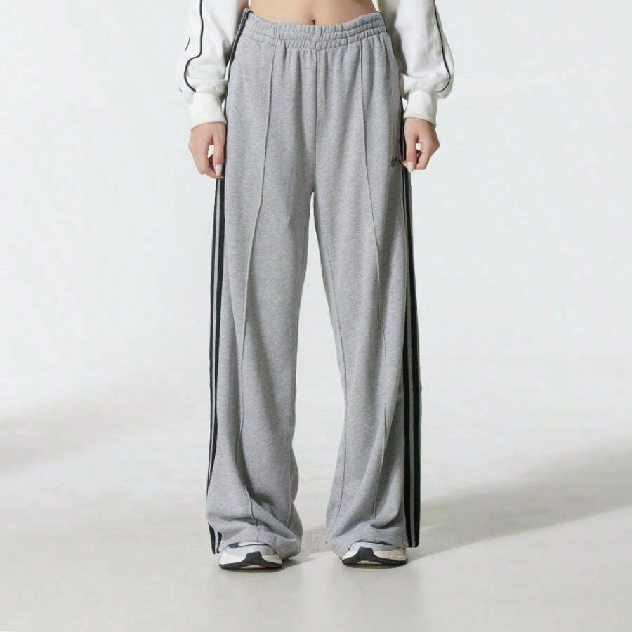 Adidas Originals 3S WIDE SWEATPANTS, Knitted Loose Casual Running Pants For Women, JV7476 - Medium Heather Grey/Black - View 1