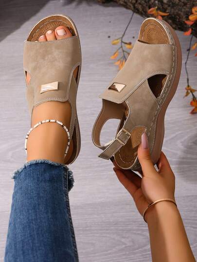 女士休闲户外平底凉鞋，基本款中国风搭扣沙滩凉鞋