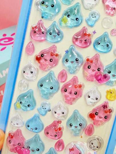 这些可爱的3D立体水滴贴纸以萌萌的雨滴怪兽图案为特色。这些透明、晶莹剔透的手机壳贴纸非常适合用于日记、相册等。