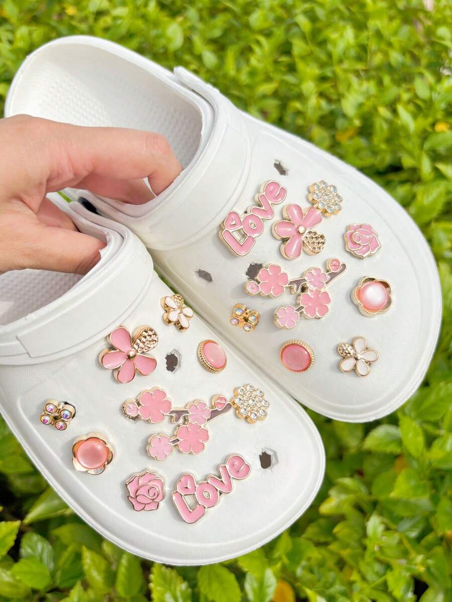 18件套花朵鞋饰，粉色花朵鞋夹，可拆卸鞋饰，时尚优雅，适用于凉鞋和拖鞋，是节日礼物的绝佳选择。 - 粉色 - 查看 1