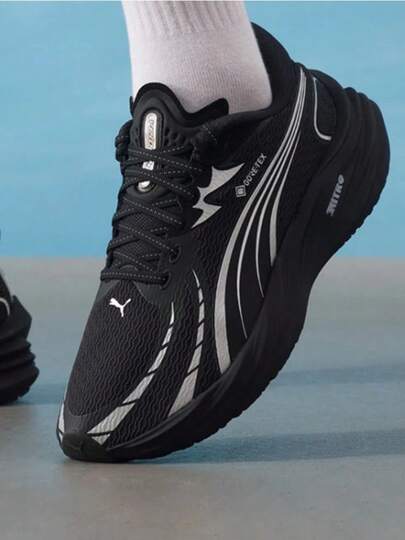  PUMA彪馬 Velocity NITRO 4 Gore-Tex 舒適跑步鞋 男款