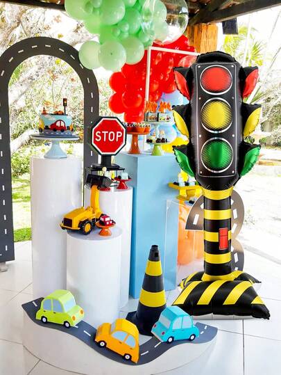1pc Matte Red & Green Traffic Light Figurine, Suitable For Racing Birthday Decor, Traffic Theme, Parking Lot Signage, City Landscape Props, Birthday Party Decorations