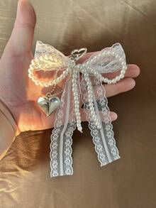 1件优雅锌合金蕾丝珍珠蝴蝶结心形钥匙扣，百搭时尚经典爱心吊坠，手工制作，可作包包/汽车饰品 - 彩色 - 查看 3