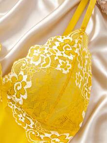 两件套撞色花卉蕾丝睡衣套装，V领半透明蝴蝶结睡裙和内裤，优雅女士睡衣 - 黃色 - 查看 5