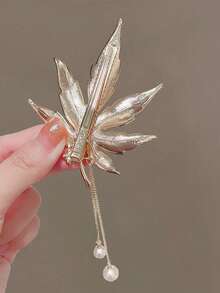 1pc Elegant Alloy Maple Leaf Tassel Crystal Hair Clip, Fashionable Duck Clip Hair Accessory For Women, Claw Clips,Summer,Holiday,Travel - Multicolor - View 4