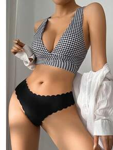 20-Piece Set. Mix Of Leopard Print & Solids. One-Piece, Ultra-Thin, Seamless Panties With Wavy Edges. Low-Rise, Quick-Dry, Breathable. Great For Dates, Indoor/Outdoor, Vacations. Pairs Well With Lingerie. Womenswear Thong Panties - 彩色 - 查看 11