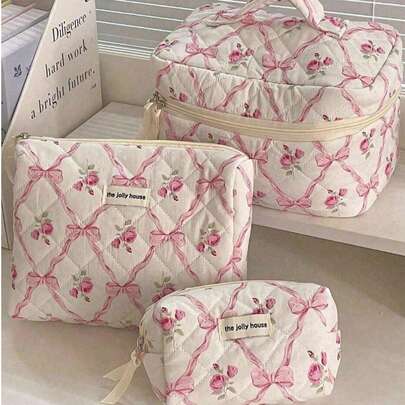 3件套粉色玫瑰蝴蝶结化妆包，轻便拉链化妆品收纳盒，甜美风格多功能洗漱用品收纳盒，母亲节礼物，送给闺蜜的礼物，送给老师的礼物。化妆包，化妆品收纳盒，化妆箱，化妆品收纳，珠宝收纳，唇彩收纳，指甲油收纳，化妆包，化妆品收纳盒，化妆收纳袋，化妆收纳包