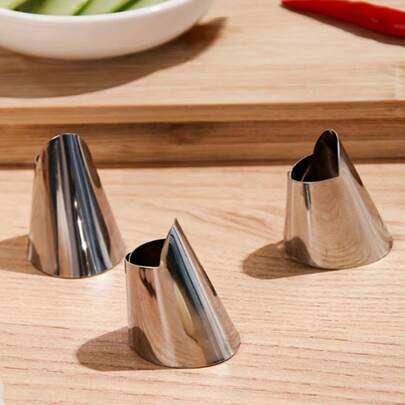 Bộ 5 dụng cụ nhà bếp đa năng bằng thép không gỉ/Dụng cụ nhặt rau củ/Dụng cụ bóc tỏi/Dụng cụ bảo vệ ngón tay. Giúp bảo vệ ngón tay khi cắt, nhặt rau củ, tránh bị đứt tay và bảo vệ ngón tay.