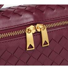 Classic Woven Fashion Shoulder Bento Lunch Box Bag, Practical Minimalist Stylish Tote Crossbody Square Box Bag - Burgundy - View 4