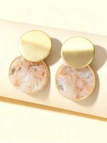 1 Pair Fashionable Round Acrylic Pendant Earrings - Yellow Gold - View 4