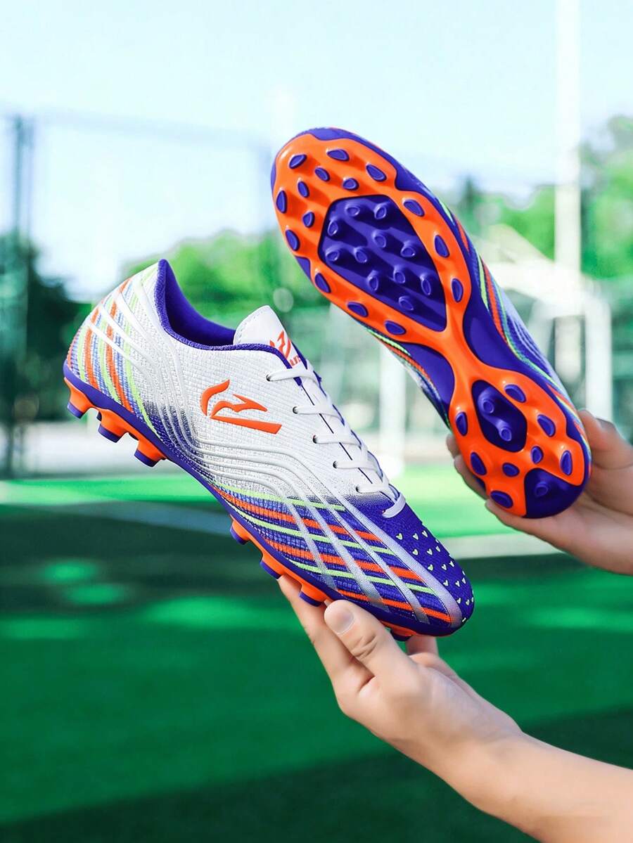 Men's Professional AG Football Shoes, Lightweight Training Shoes - Green - View 1