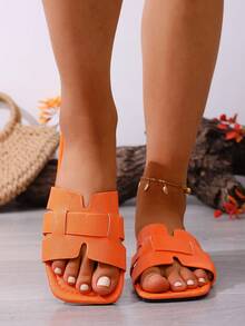 New Spring/Summer Fashion Casual Strap Slide Sandals, Comfortable Flat Heel Round Toe Slip-On Beach Slippers, Versatile Decorative Flat Sandals For Summer - Orange - View 5