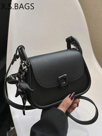 1 件复古纯色软边 PU 马鞍包迷你磁扣翻盖肩带可调节肩包，适合女士日常休闲使用