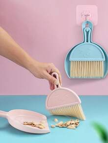 Smiling Face Desktop New Broom Keyboard Cleaning Brush Small With Dustpan Broom Set, Computer Cleaning Brush - Multicolor - View 12