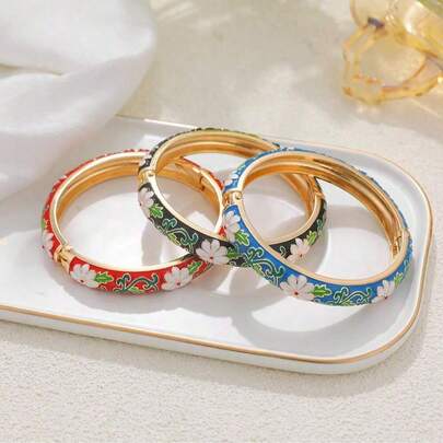 1件中国风复古珐琅彩绘镂空花卉手镯，全新中国原创设计，女士款