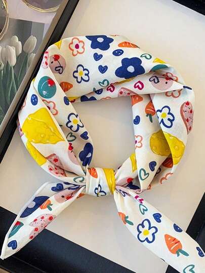 1条韩式卡通印花小方巾，适合搭配衬衫、领带、发带、围巾，春、夏、秋季皆宜。