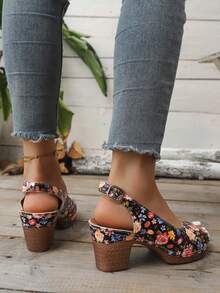 白色轻便高跟鞋，夏季新款镂空高跟女鞋，复古休闲魔术贴粗跟女鞋 - 黑色花朵 - 查看 4